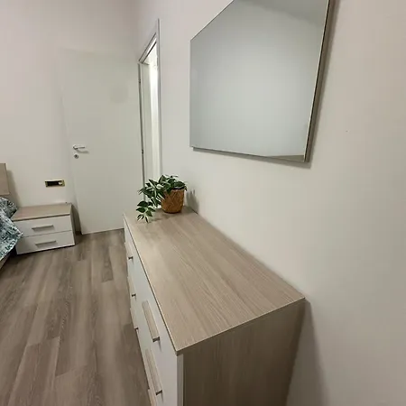 Bilocale Chic Ponte Nuovo ميلان