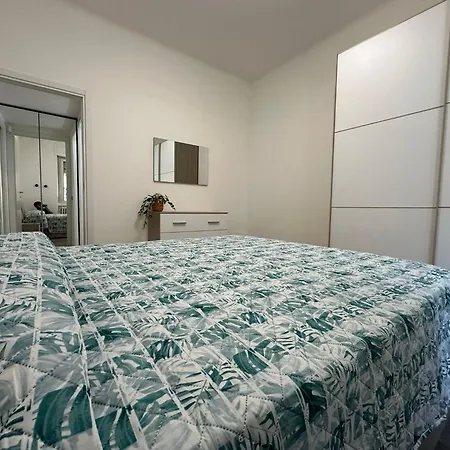 Bilocale Chic Ponte Nuovo شقة *